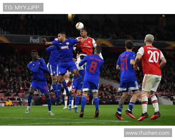 欧联杯精彩对决波尔图与阿森纳战成平局神扑瞬间引发全场热议