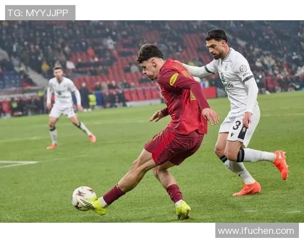 欧联杯阿森纳与那不勒斯战平乌龙球引发全场争议判罚热议